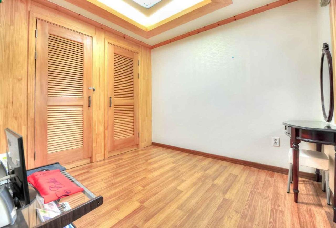 Prime Pension Yangyang Exterior foto